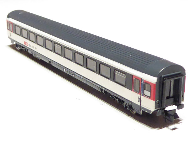 Fleischmann 890322 SBB 4achsiger 2 Klasse Personenwagen schwarz weiß