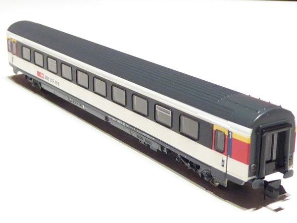 Fleischmann 890320 SBB 4achsiger 1 Klasse Personenwagen schwarz weiß
