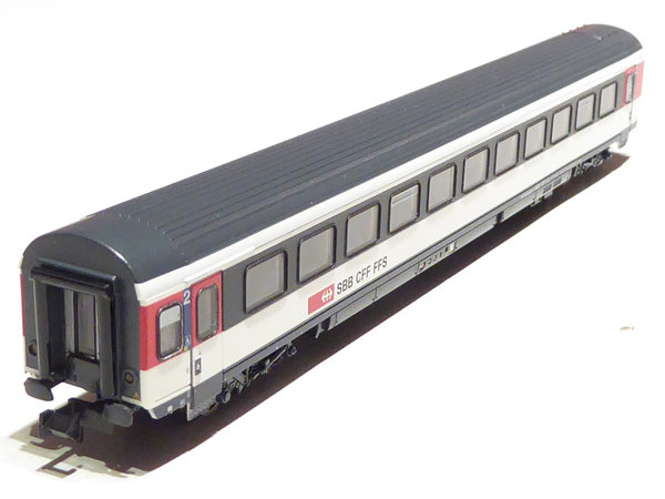 Fleischmann 890323 SBB 4achsiger 2 Klasse Personenwagen schwarz weiß