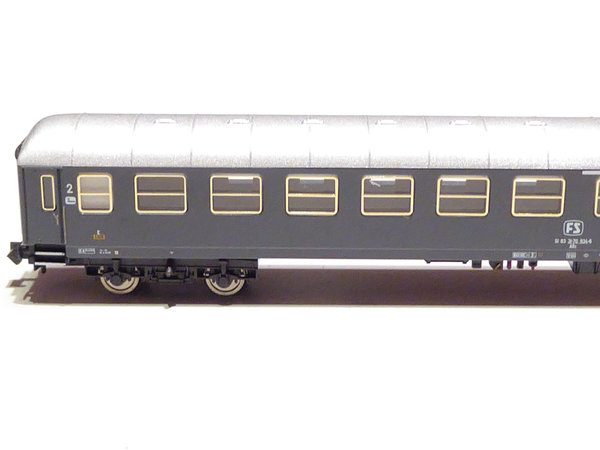Fleischmann 811115 FS 4achsiger 1 2 Klasse Personenwagen grau
