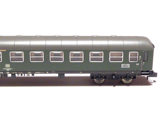 Fleischmann 864201 DB 4achsiger 1 2 Klasse Personenwagen grün