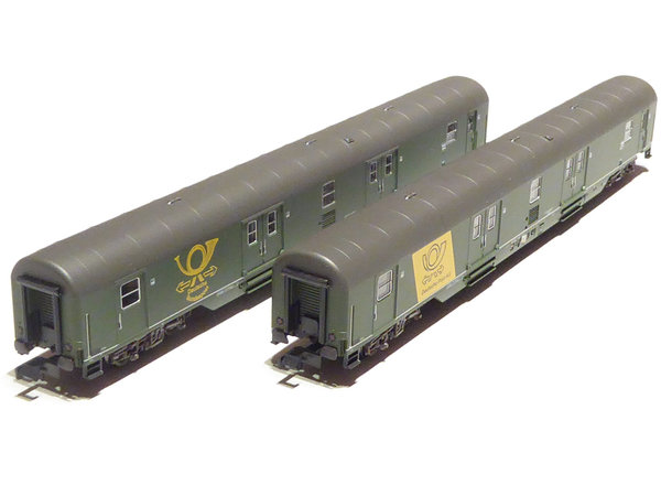 Arnold HN4417 DB 2x 4achsiger Bahnpostwagen grün